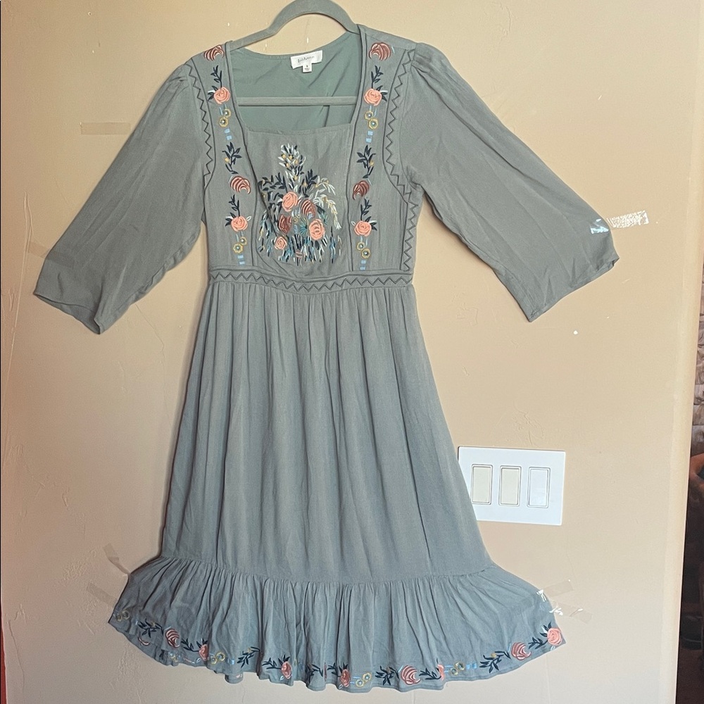 BOHME Sage Green Embroidered Floral Girls' Peasant Fairy Grunge Casual Dress S